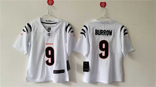 Women%27s Cincinnati Bengals #9 Joe Burrow White Vapor Stitched Jersey